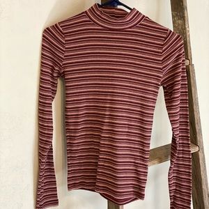 Hollister mockneck long sleeve top